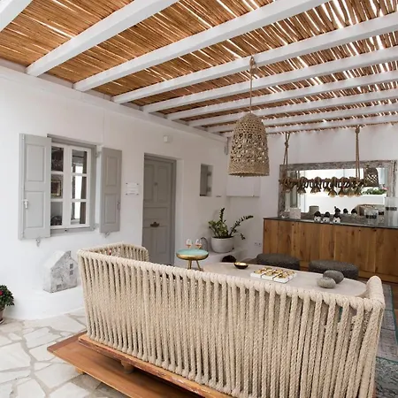 Island Mykonos 4*