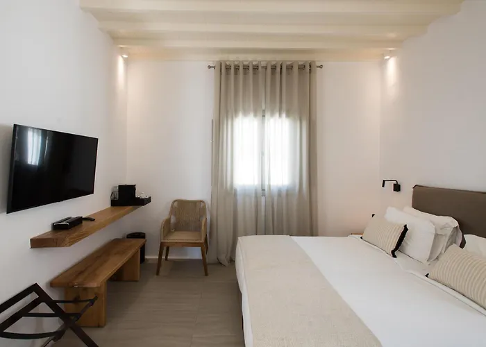 Island Mykonos מלון דירות 4*