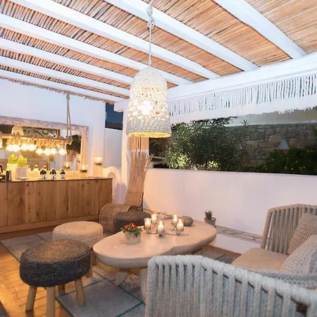 Island Mykonos 4*