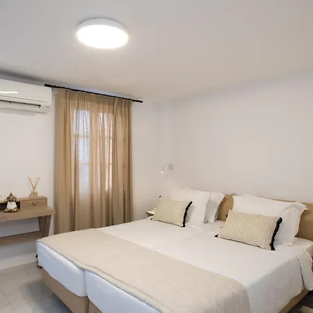 Island Mykonos 4*